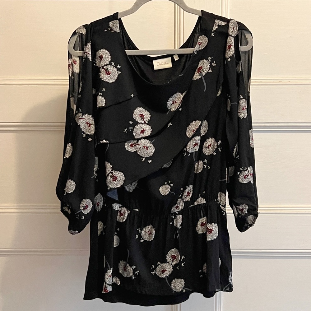 Deletta Black Dandelion Slashed-Sleeve Rayon Blouse